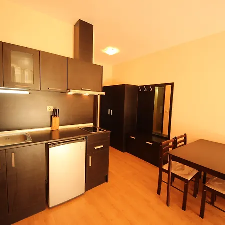 דירה Menada Luxor