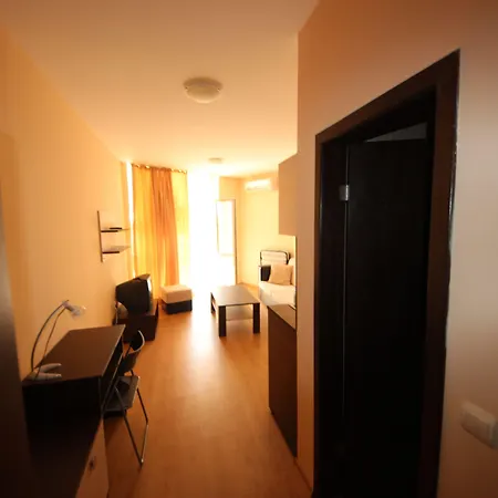 Menada Luxor