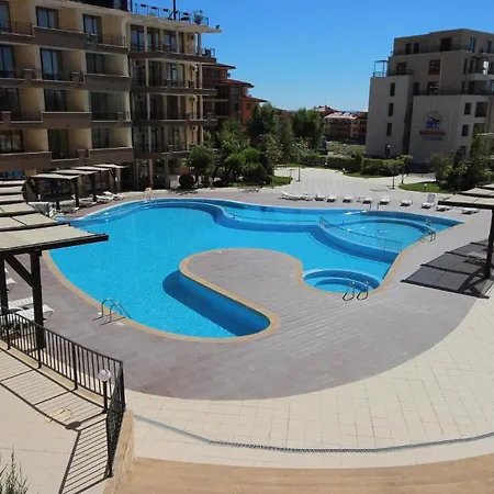Menada Luxor Апартаменты