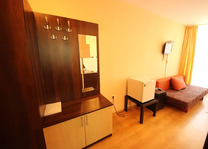 Menada Luxor * スヴェティ・ヴラス