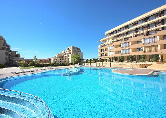 Menada Luxor * スヴェティ・ヴラス