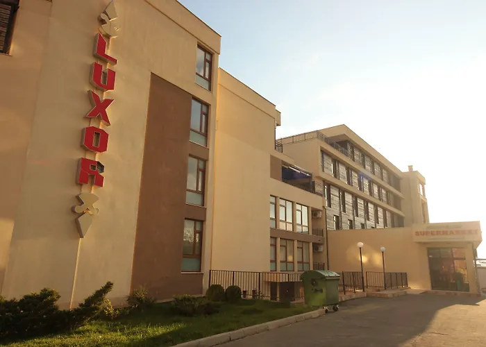 Menada Luxor * スヴェティ・ヴラス