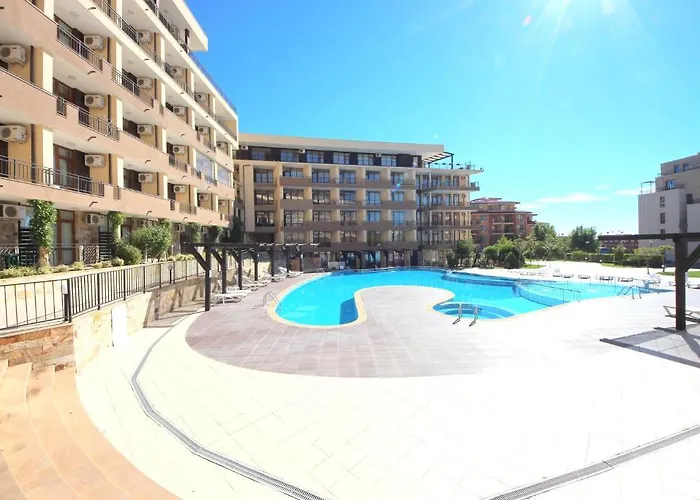 アパート Menada Luxor